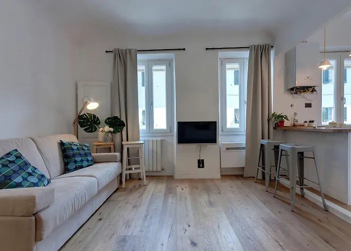 Scala Apartment By Mamo Florence